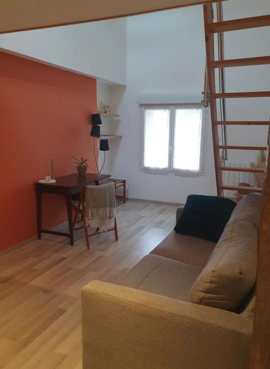 Chambre Chez L'Habitant Avec Petit Dejeuner A 5 Mins Du Futuroscope Chasseneuil-du-Poitou Exterior foto